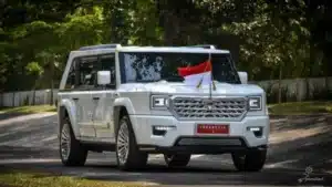 Maung Garuda MV3 Limousine - Kendaraan Prabowo saat pelantikan presiden