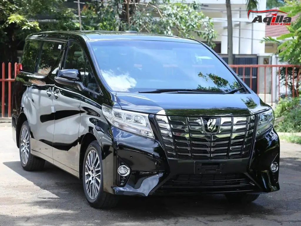 Sewa Mobil Semarang Mewah untuk Pernikahan, Event, dan Perjalanan VIP 2 Sewa Mobil Mewah Semarang