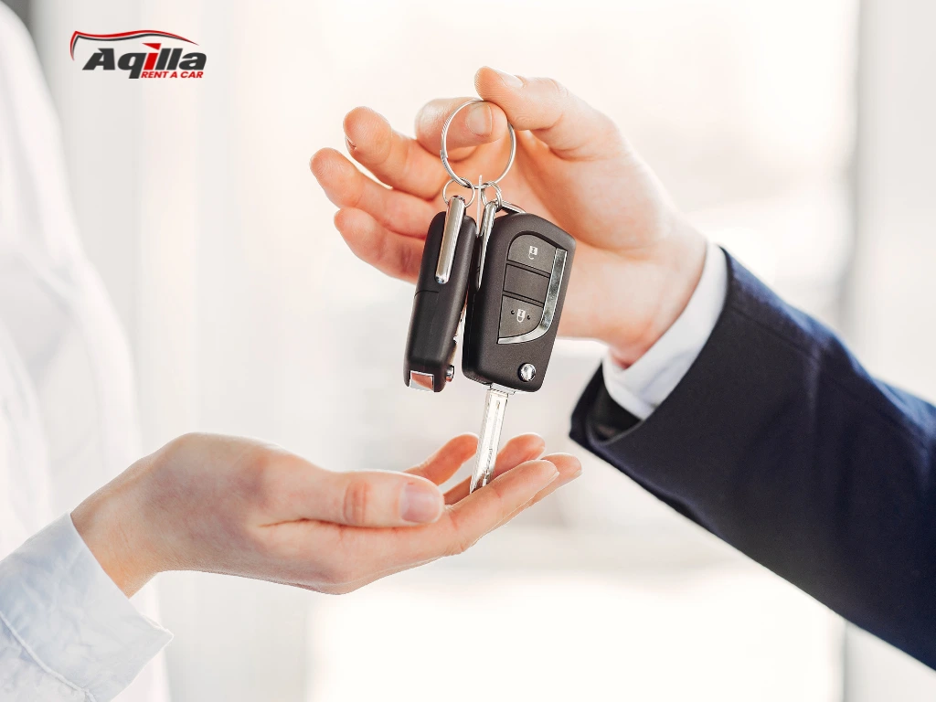 Tips Sewa Mobil Rental - lepas kunci