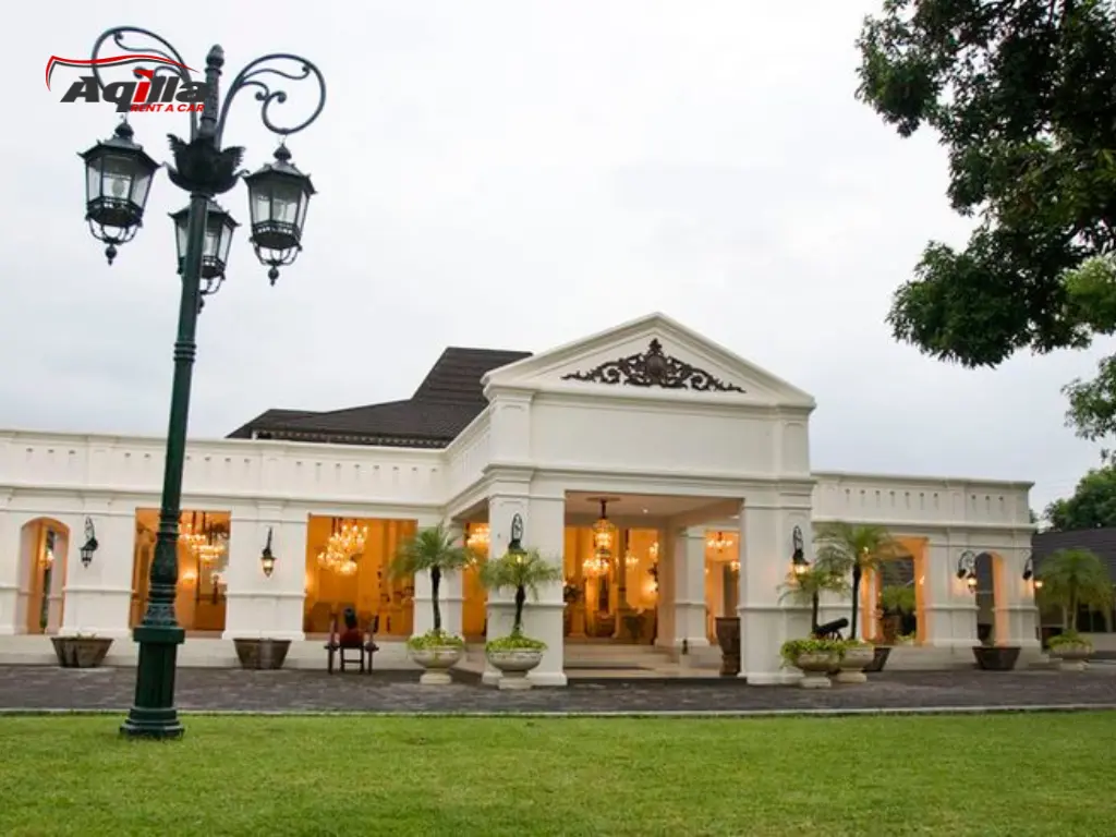 Museum Batik Danar Hadi rental mobil surakarta Museum Batik Danar Hadi rental mobil surakarta