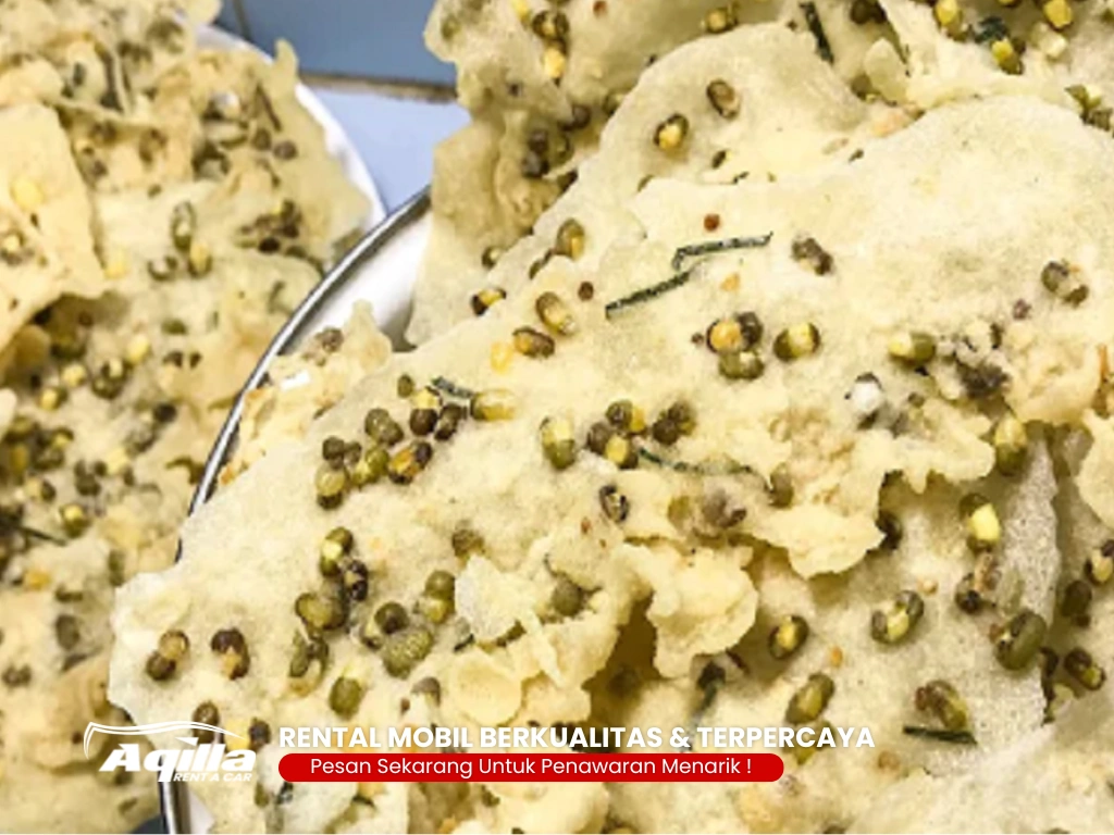 Tumpi atau Peyek Tumpi atau Peyek