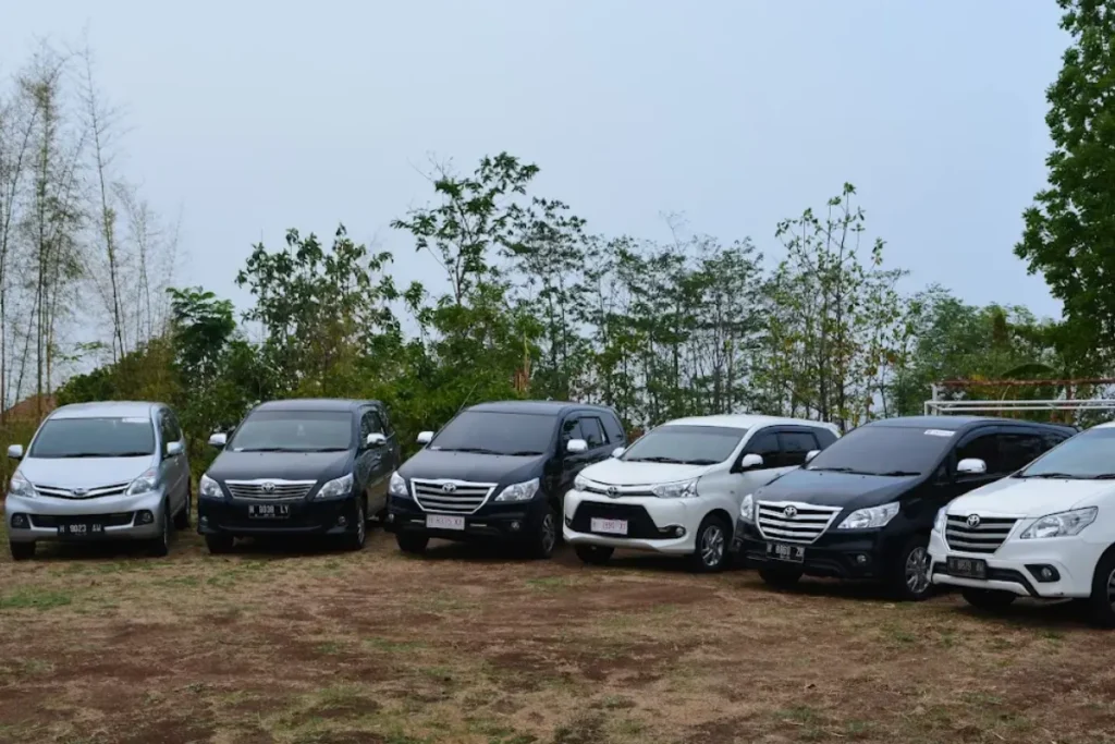 Jenis Mobil yang Cocok untuk Perjalanan Jauh dan Nyaman