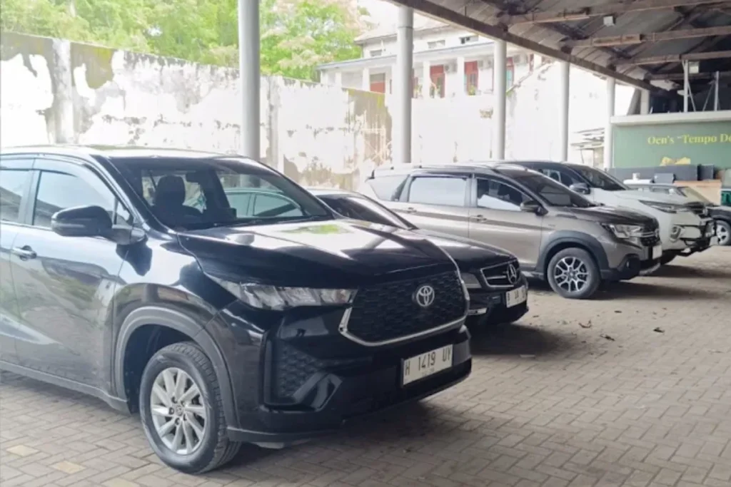 Perbedaan Mobil MPV dan SUV untuk Kebutuhan Perjalanan