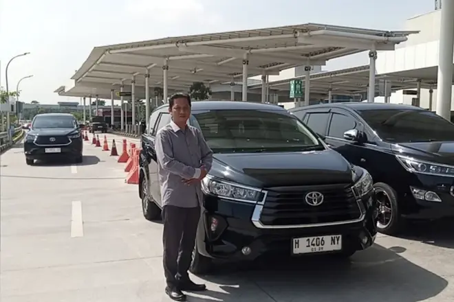 Sewa Mobil Semarang Aqilla