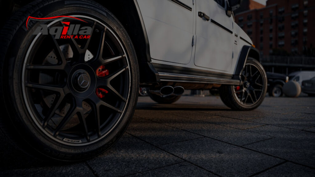 Berkendara Nyaman: Pilihan Kendaraan Premium & Solusi Sewa Supir