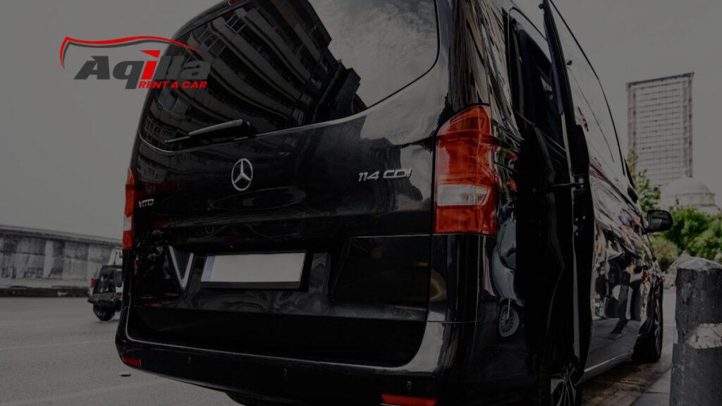 Sewa Hiace Demak Plus Sopir: Nyaman Tanpa Batas Perjalanan Anda